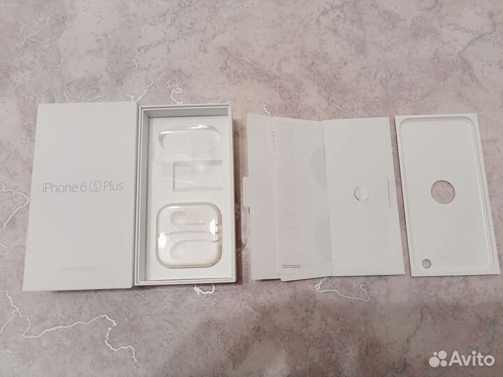 Коробка от iPhone 6s plus