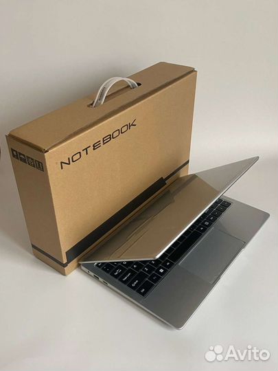 Ноутбук Ультрабук 8/256Gb Новый