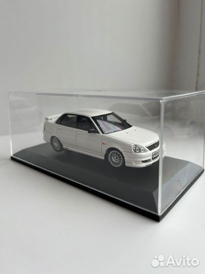 Масштабная модель LADA Priora DIP 1:43