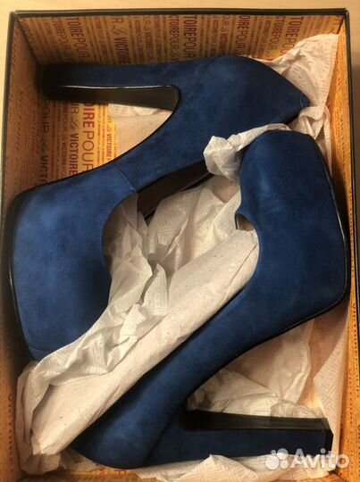 Женские туфли Pour La Victoire