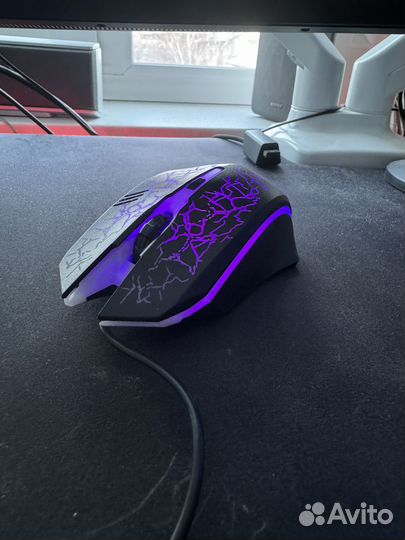 Игровая мышка с подсветкой новая