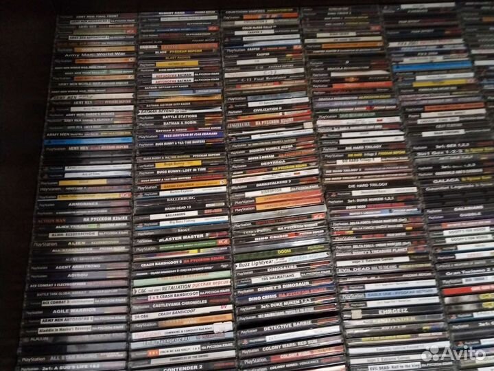 Sony PlayStation 1 One и Компьютерные диски