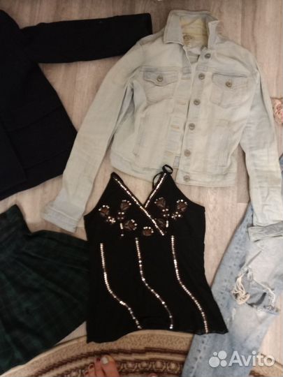 Пакетом фирменые женские вещи