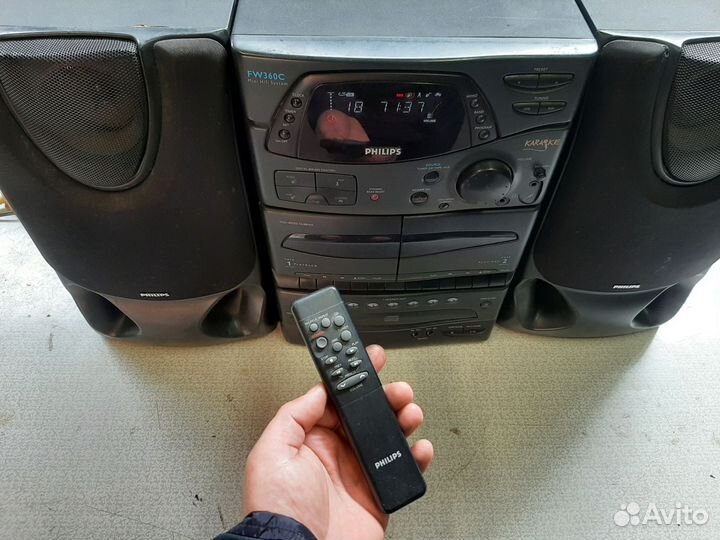 Музыкальный центр Phillips