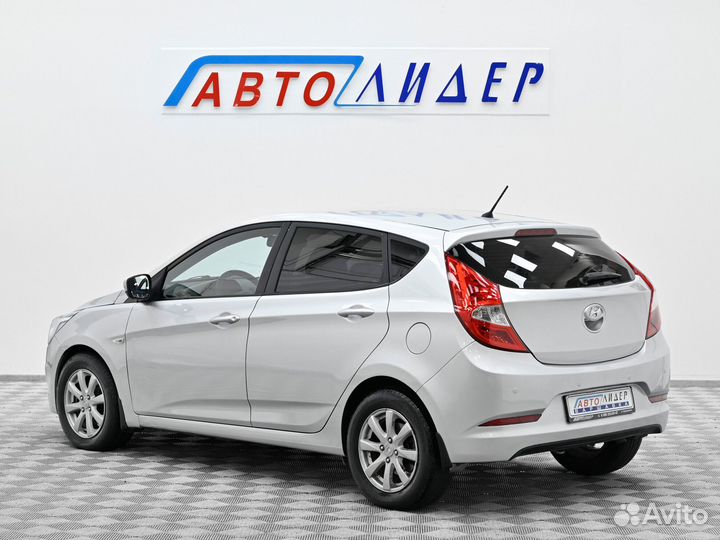 Hyundai Solaris 1.4 AT, 2015, 105 000 км