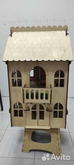 Детский игровой домик из дерева