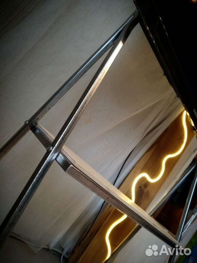 Подставка для телевизора