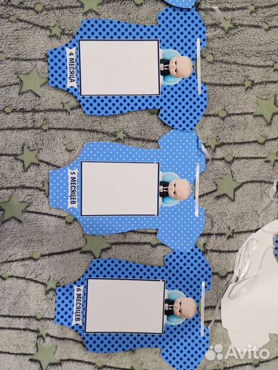 Фотозона и аксессуары на 1 год босс молокосос