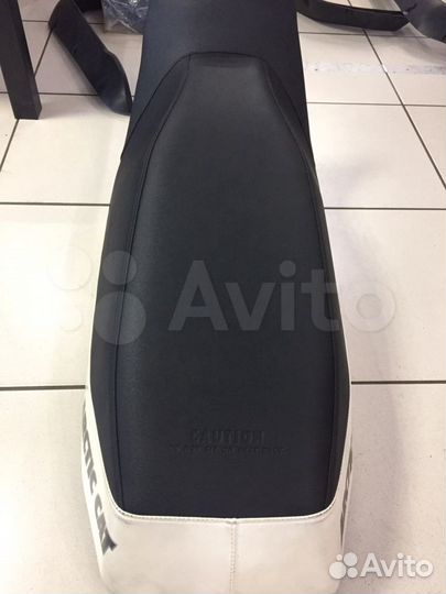 Сиденье для снегохода Arctic Cat M8000