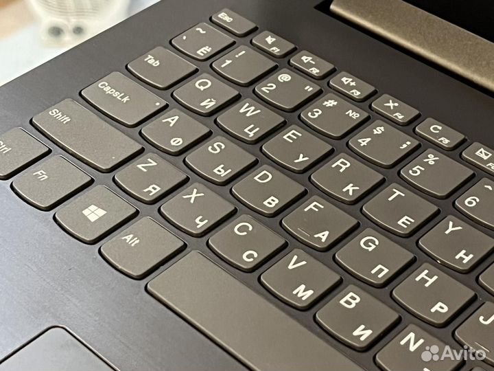 Отличный ноутбук Lenovo / Для учебы, офиса