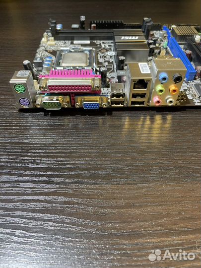 Материнская плата с процессором