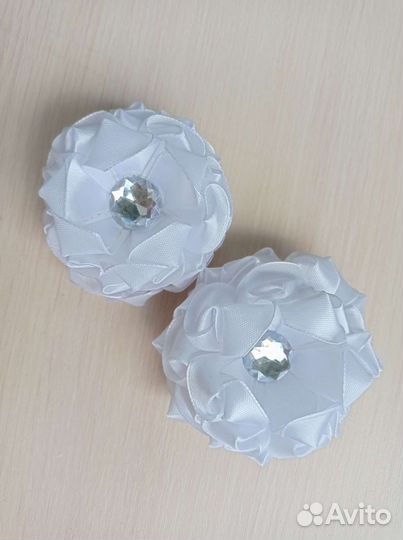 Банты белые на резинке