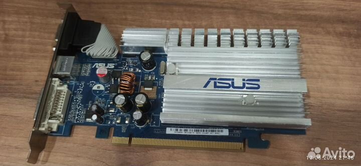 Видеокарта PCI-E