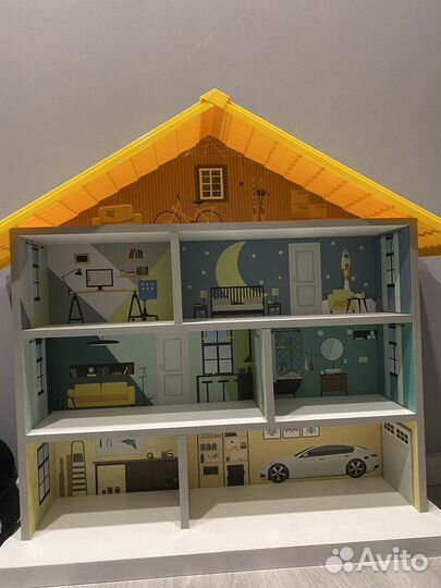 Кукольный домик, гараж. Полка в детскую