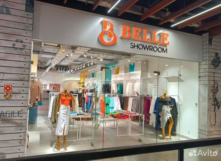 Шоурум женской одежды