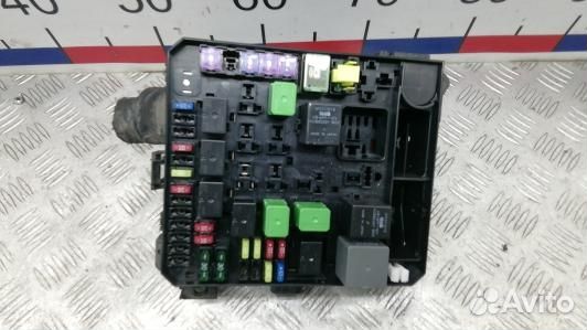 Блок предохранителей mitsubishi outlander 2 (GEA09