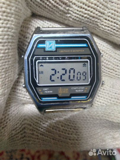 Часы мужские электроника 77 и 55б