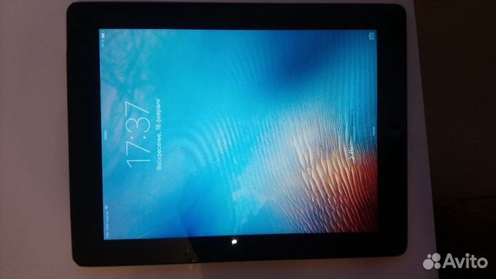 iPad 2 WI-FI, 3G