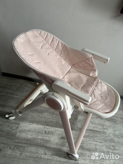 Стульчик для кормления happy baby