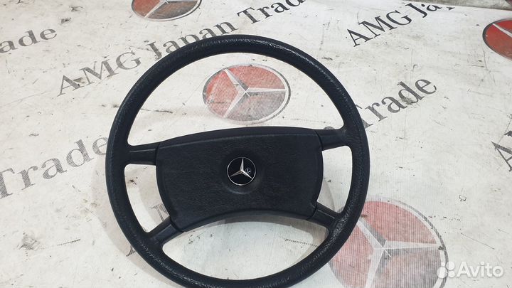 Руль в сборе на Mercedes-Benz W116 W123 W126