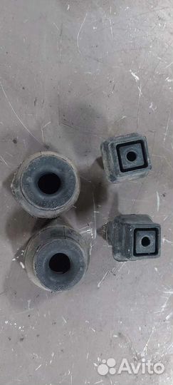 Резинки радиатора на Volkswagen Touareg