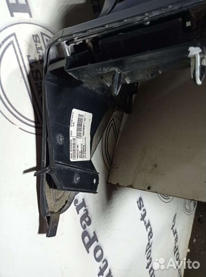 Подлокотник на BMW X5 e53