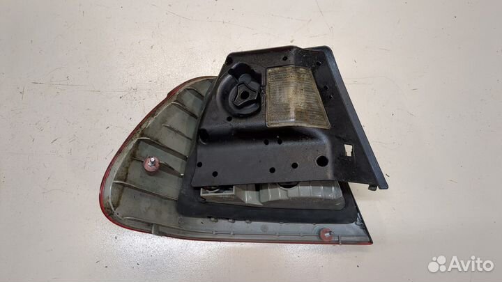 Фонарь (задний) правый BMW 3 E46