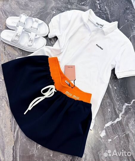 Женское поло miu miu