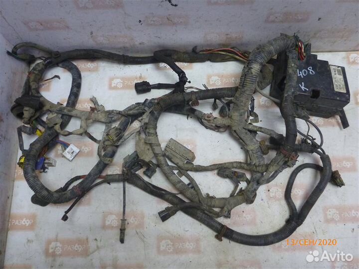 Проводка моторного отсека Hyundai Accent LC2 G4EC