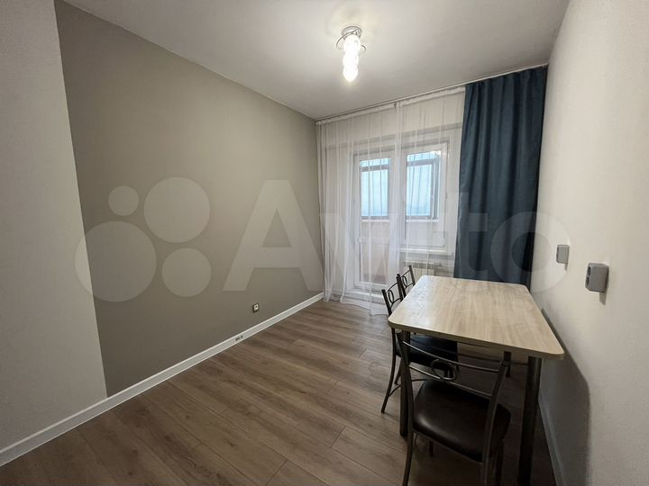 2-к. квартира, 75 м², 11/15 эт.