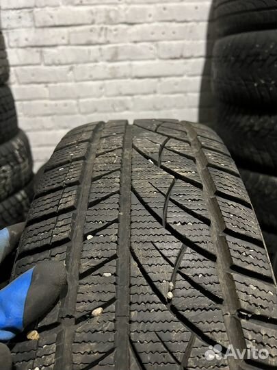 Jinyu YW52 235/65 R17