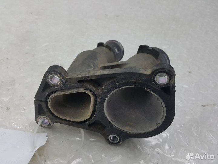 Корпус термостата Ford Fiesta