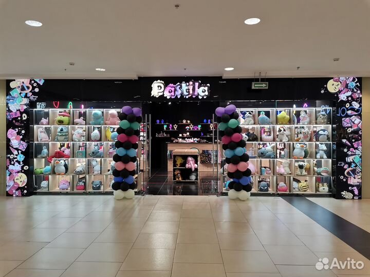 Широкоформатная печать баннеров наклеек рекламы