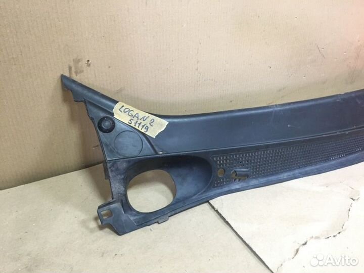 Жабо, решетка стеклоочистителей передний Renault