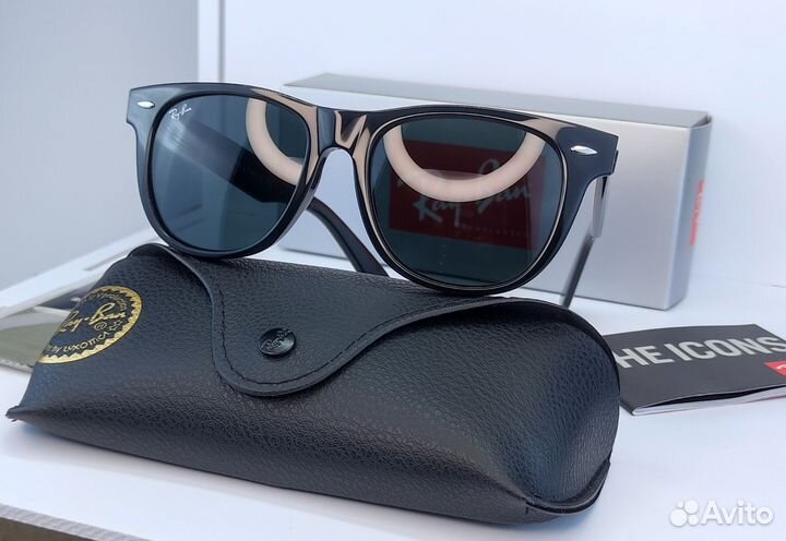 Солнцезащитные очки Ray Ban wayfarer