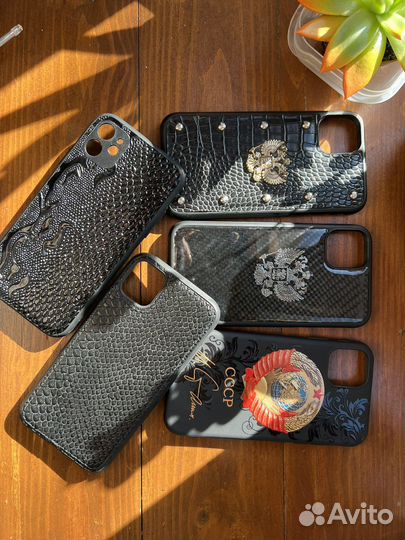 Чехол на iPhone 11