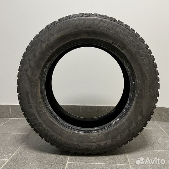 Bridgestone Ice Cruiser 5000 235/65 R17 108T