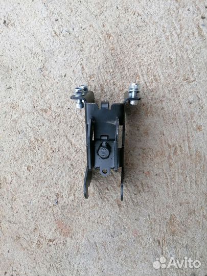 Кронштейн запасного колеса газель