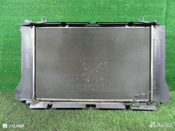 Радиатор основной на toyota corolla fielder NZE141