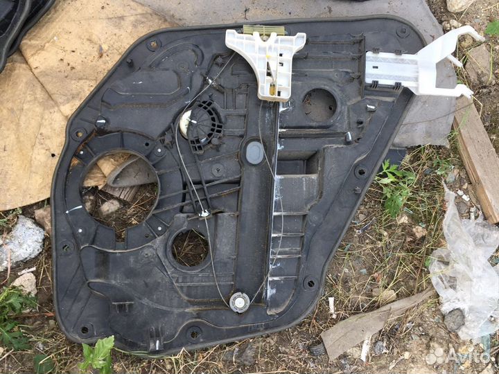 Стеклоподъёмник Киа Сид Kia Ceed 2