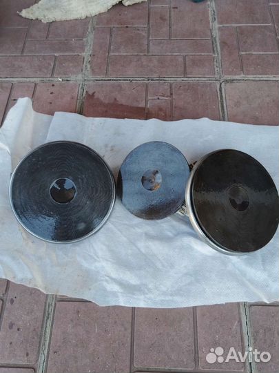 Электрические комфорки 2 большие и 1 маленькая