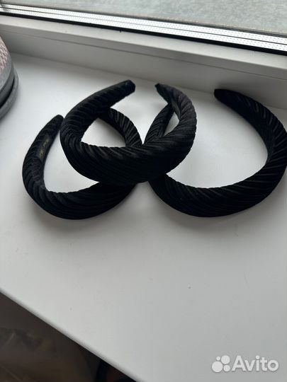 Ободок для волос черный