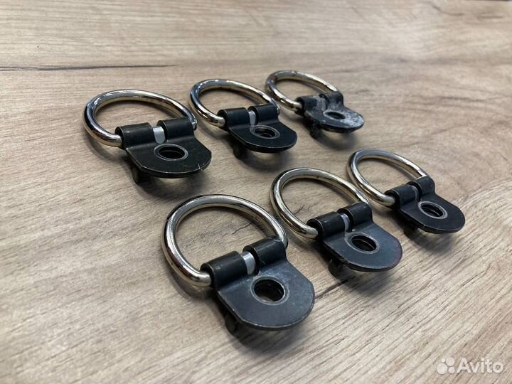 Петля крепления груза Mercedes W168-W211