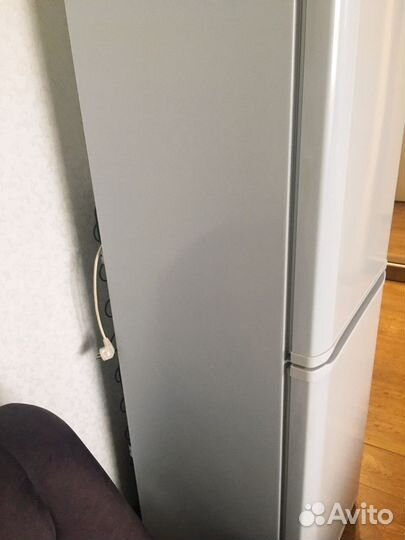 Холодильник Бирюса 380NF. Б/У