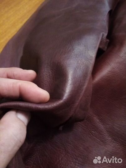 Кожа натуральная бордо и Красное дерево. Отправлю