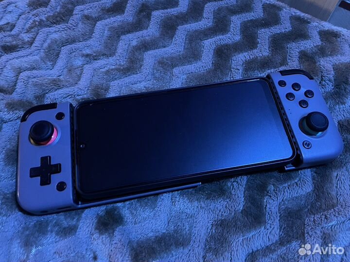 Геймпад Gamesir X2 для iPhone и Android