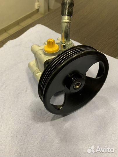 Насос гур Nissan