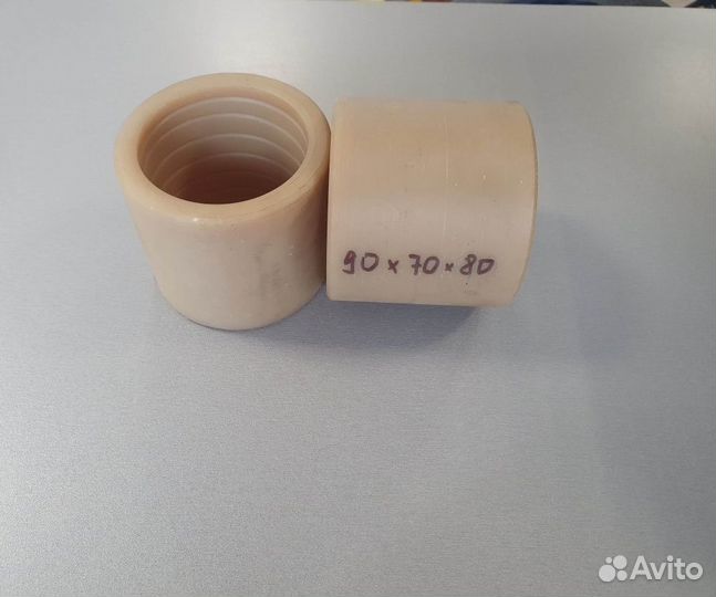 Втулка d90*70 h80 второпласт, для стреловых и ковш