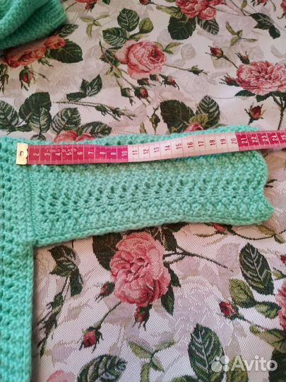 Вязаные детские вещи ручной работы