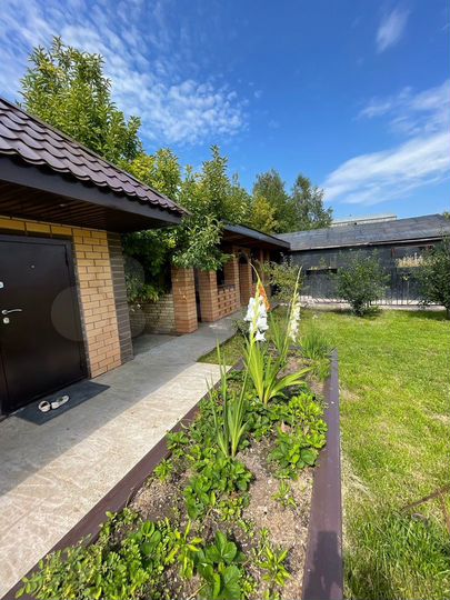 Дом 190,4 м² на участке 11 сот.